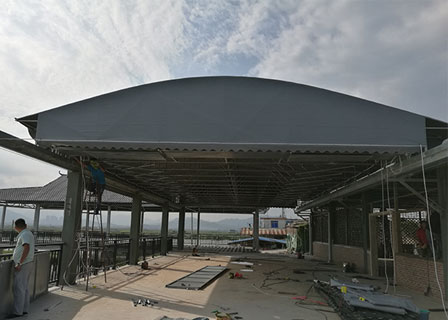 導軌式推拉帳篷